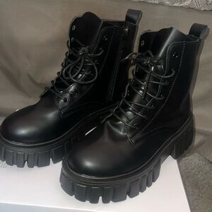 Black Platform ankle combat Boots